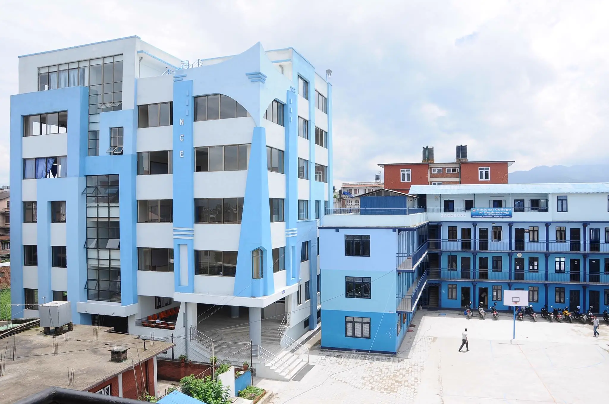 ナショナルカレッジオブエンジニアリング